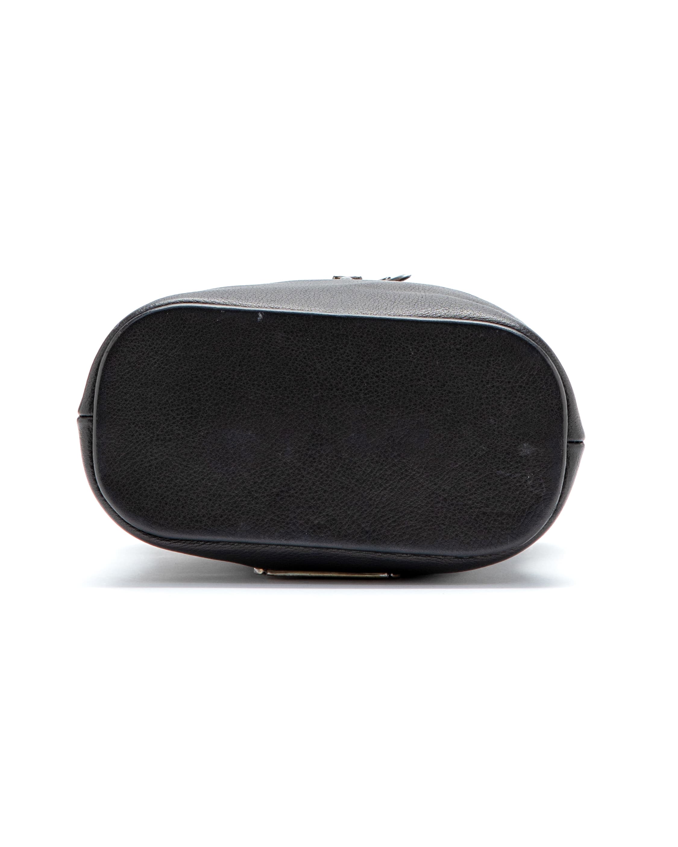 Daggers Black Vanity Bag - image 3 - exterior base of bag