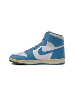 Air Jordan 1 High OG ‘Carolina Blue’ Sneaker - image 5 - side of shoe