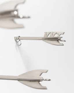 Five Brass Arrow Wall Hooks - image 1 - side view of hooks