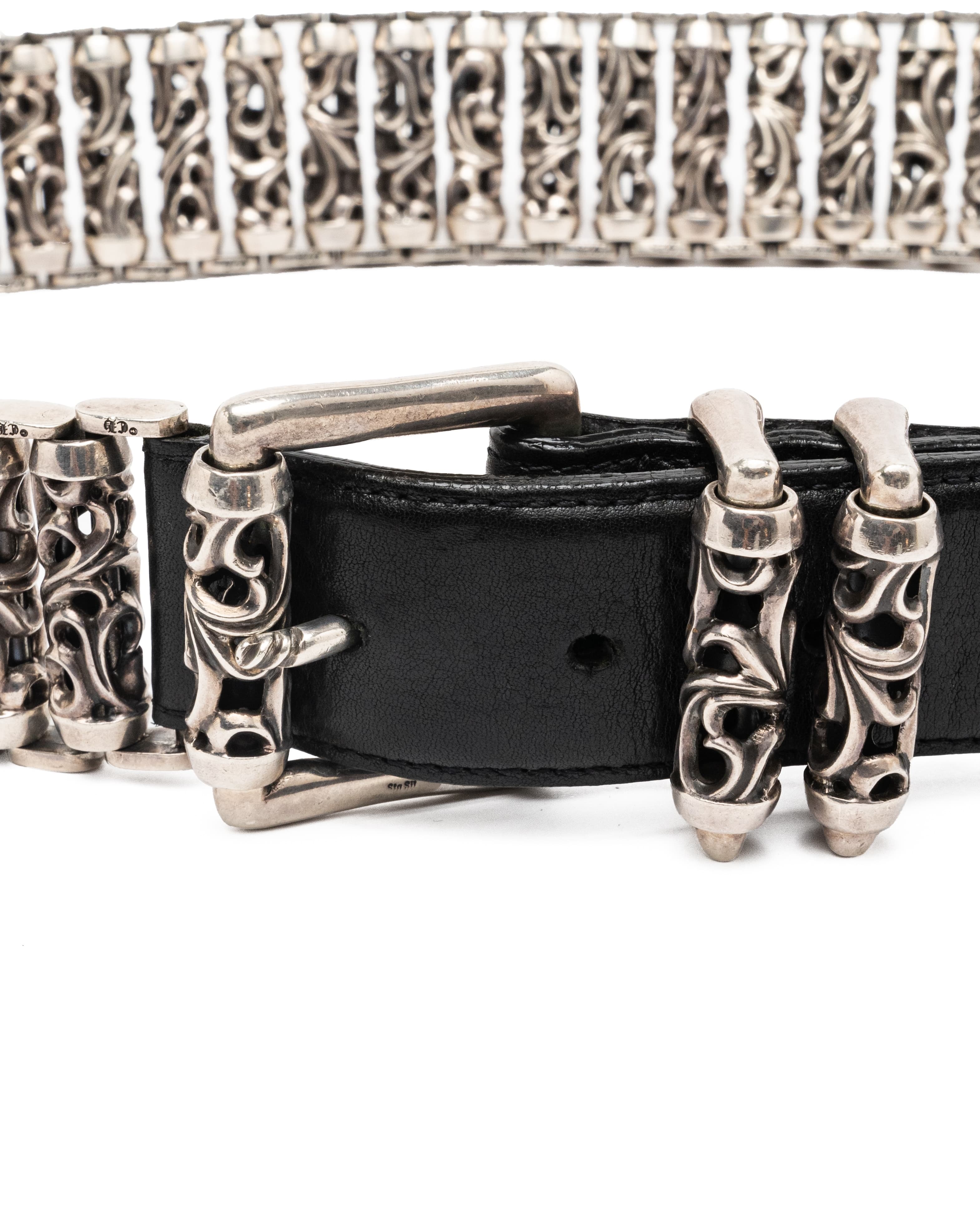 Roller Link Black Leather Belt - image 3 - close-up of buckle, prong and belt loop rollers