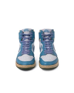 Air Jordan 1 High OG ‘Carolina Blue’ Sneaker - image 3 - front of sneakers