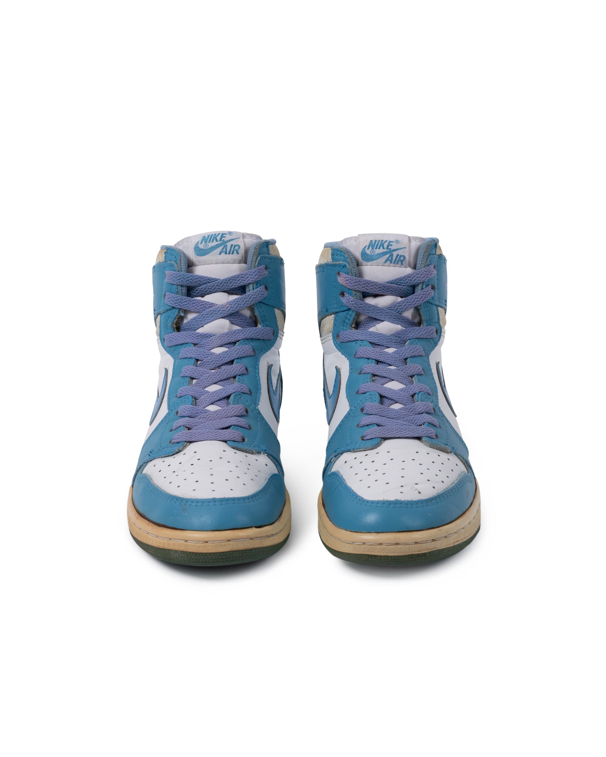 Air Jordan 1 High OG ‘Carolina Blue’ Sneaker - image 3 - front of sneakers