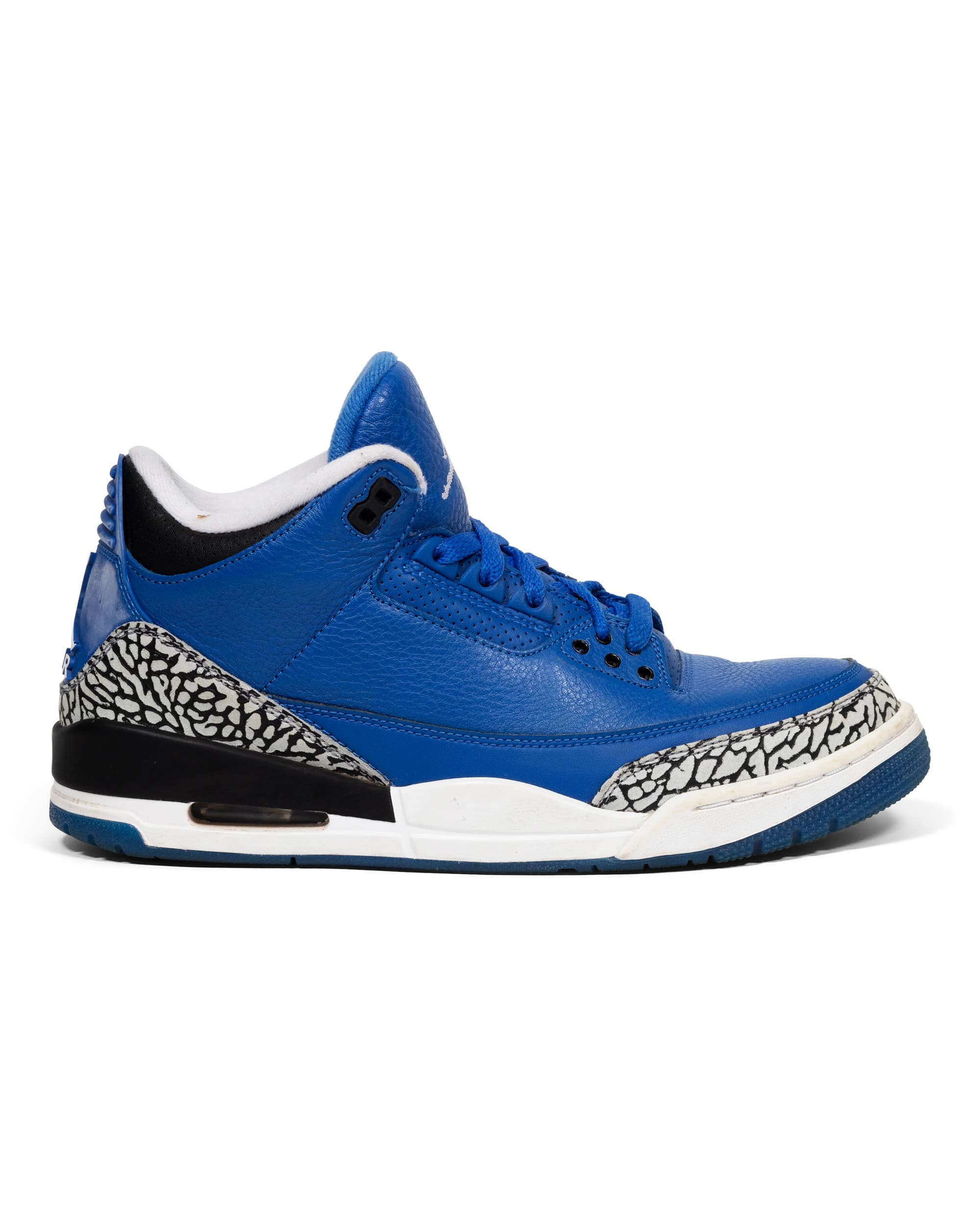 Jordan III Retro 'Another One' - image 4 - side view of sneaker
