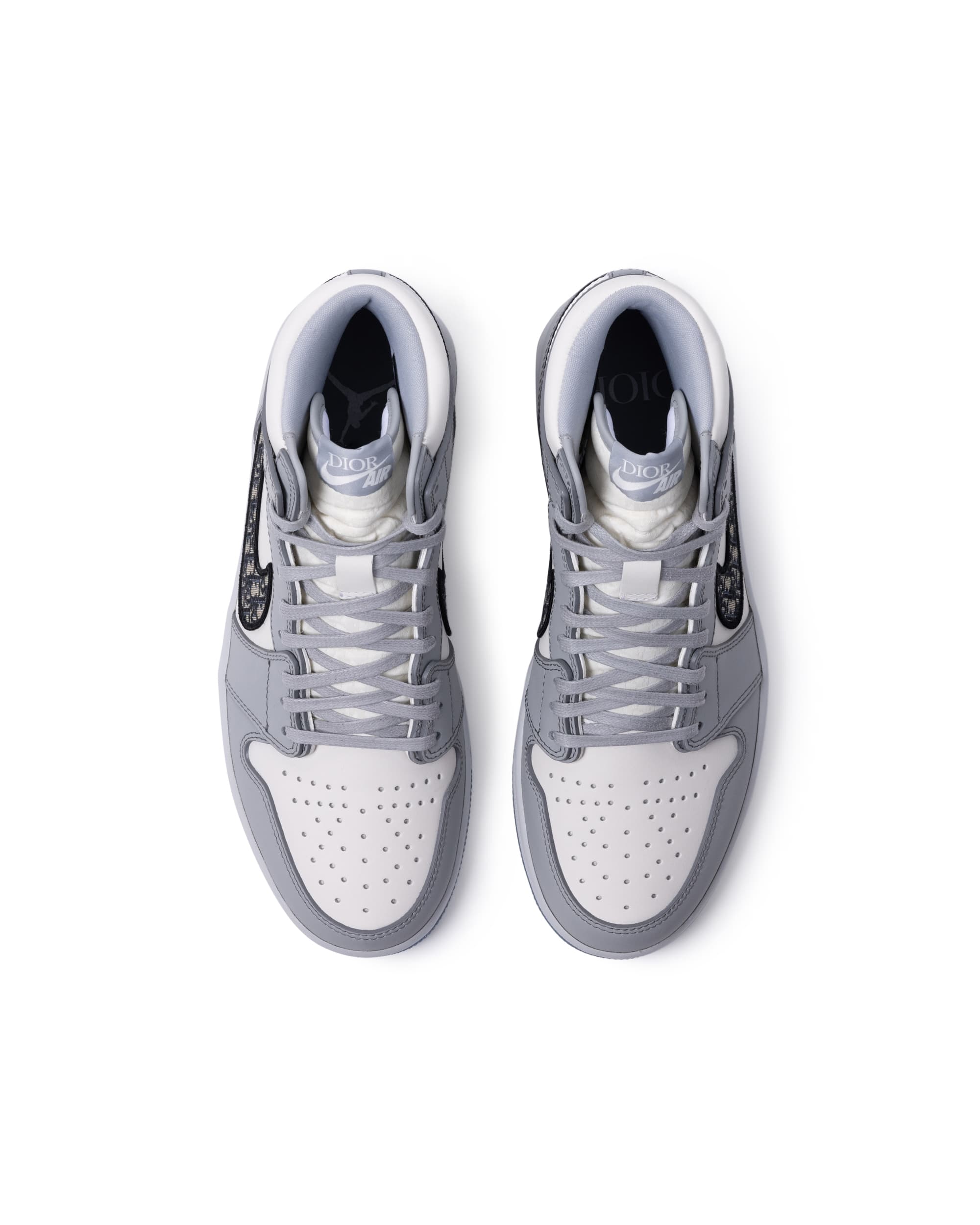 Dior x Air Jordan 1 High Sneakers - image 6 - bird's-eye view of sneakers
