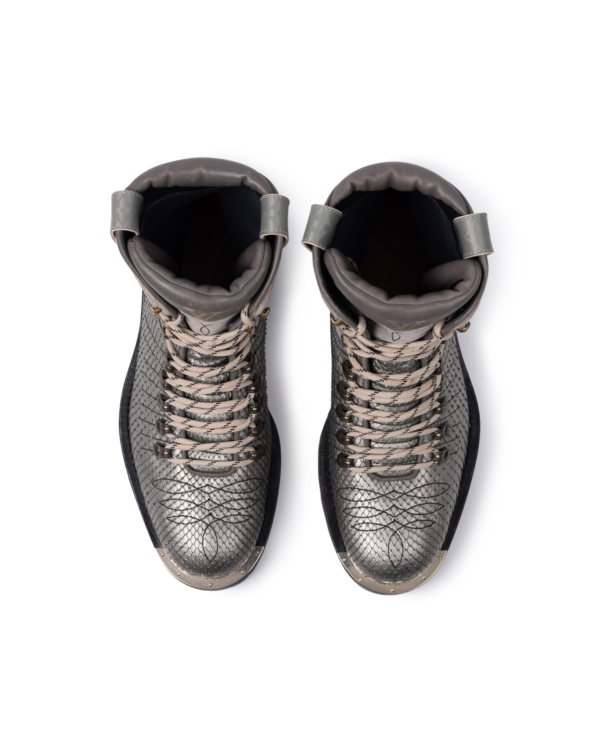Custom Snake Skin Boots - image 6 - bird's-eye view of boots